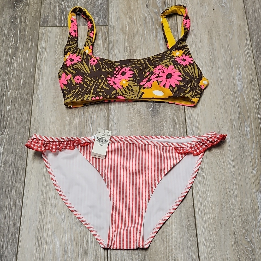 Aerie Bundle Mixed Bikini Pieces Scoop Neck Ruffle Seersucker Bottom Women's XS